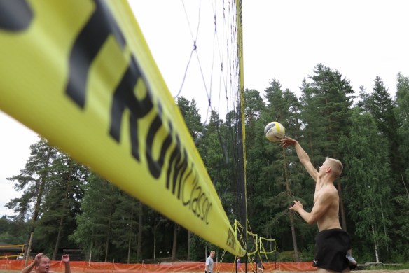 Simo Näkki verkkotouhuissa.